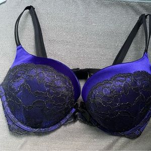Victorias Secret Padded Lace Bombshell Bra - Adjustable 36C
